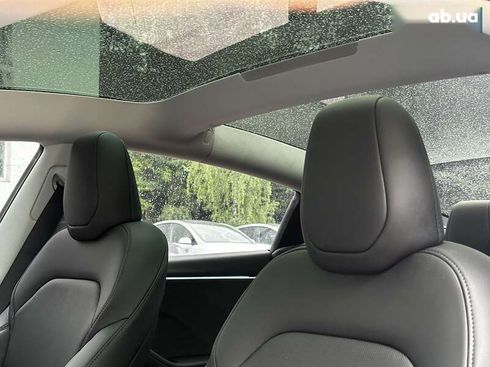 Tesla Model 3 2024 - фото 14