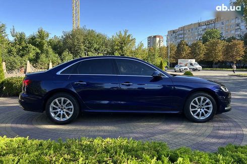 Audi A4 2021 - фото 8
