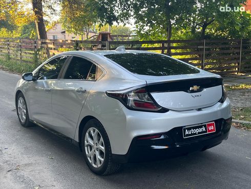 Chevrolet Volt 2016 серый - фото 8