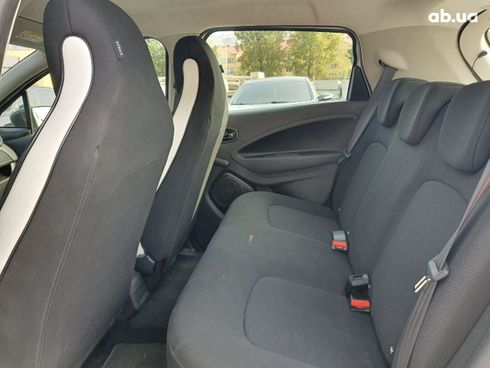 Renault Zoe 2021 - фото 7