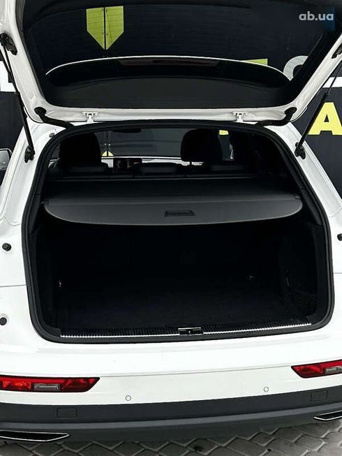 Audi Q5 2017 - фото 29