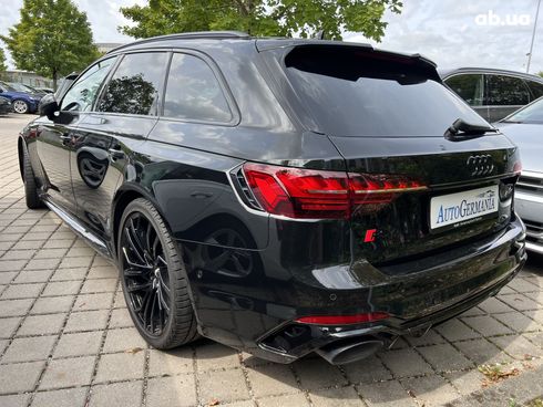 Audi RS 4 2022 - фото 19