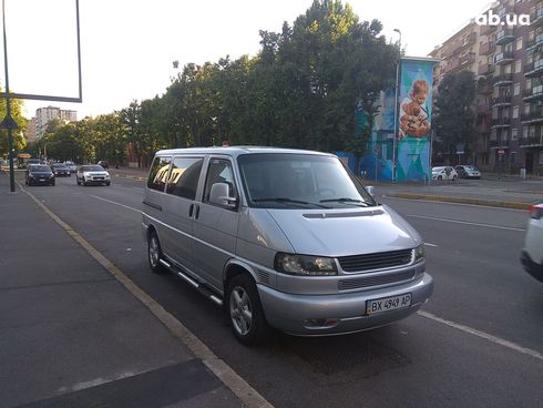 Volkswagen Transporter 2002 серебристый - фото 3