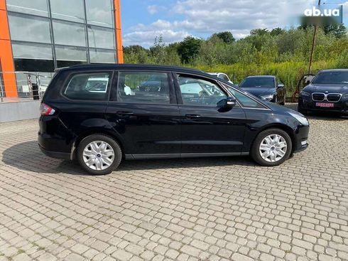 Ford Galaxy 2017 - фото 7