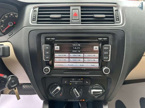 Volkswagen Jetta 2011 - фото 12