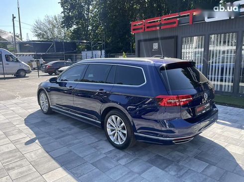 Volkswagen Passat 2018 - фото 22