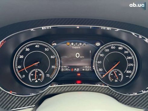 Bentley Bentayga 2019 - фото 22