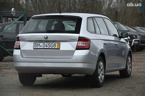 Skoda Fabia 2015 - фото 13