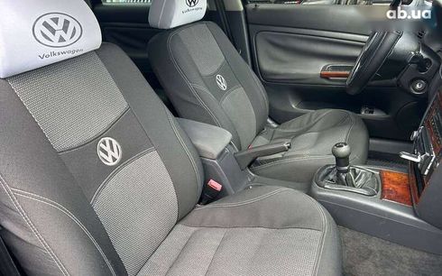 Volkswagen Passat 2005 - фото 12