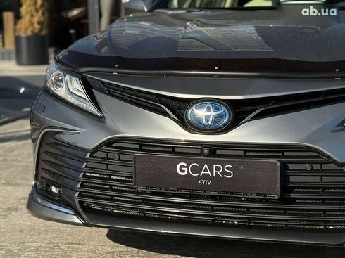 Toyota Camry 2021 - фото 7