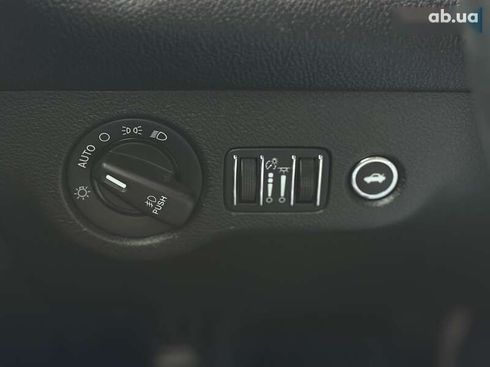 Dodge Challenger 2017 - фото 26