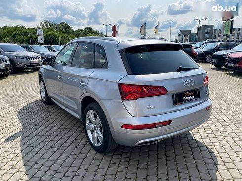 Audi Q5 2018 - фото 5