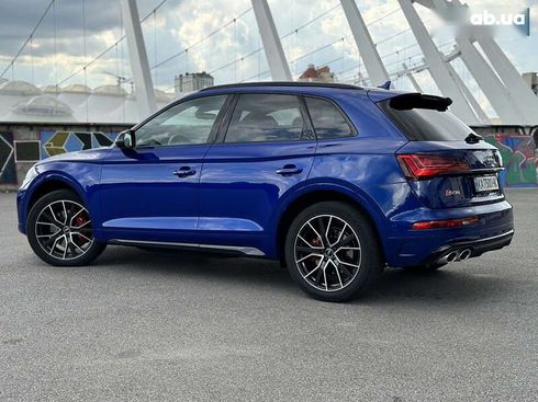 Audi SQ5 2021 - фото 10