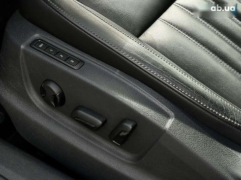 Skoda Octavia 2020 - фото 30