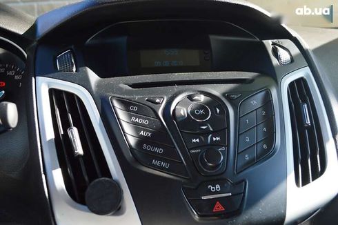 Ford Focus 2013 - фото 24
