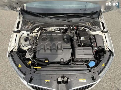 Skoda Octavia 2016 - фото 25
