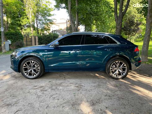Audi Q8 2021 синий - фото 13