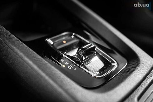 Skoda Octavia 2021 - фото 2