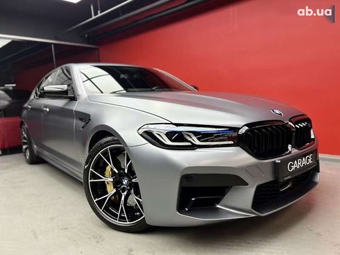 BMW M5 2020 - фото 11