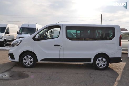 Renault Trafic 2021 - фото 18