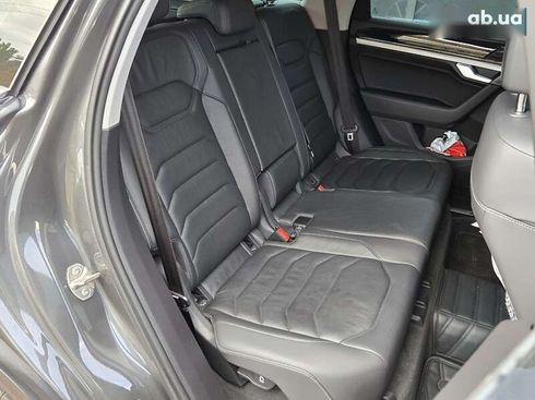 Volkswagen Touareg 2022 - фото 12