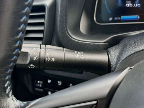 Nissan Leaf 2020 - фото 22