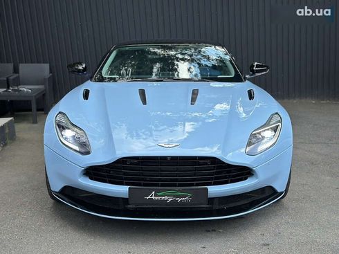 Aston Martin DB11 2016 - фото 8