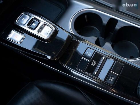 Hyundai Sonata 2019 - фото 18