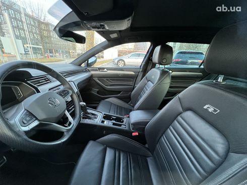 Volkswagen Passat 2022 - фото 21