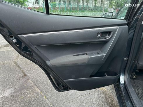 Toyota Corolla 2015 черный - фото 11