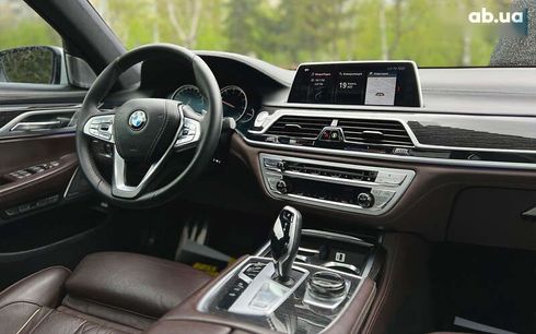BMW 7 серия 2017 - фото 18