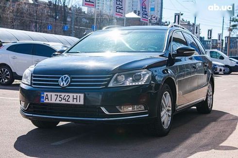 Volkswagen Passat 2011 - фото 2