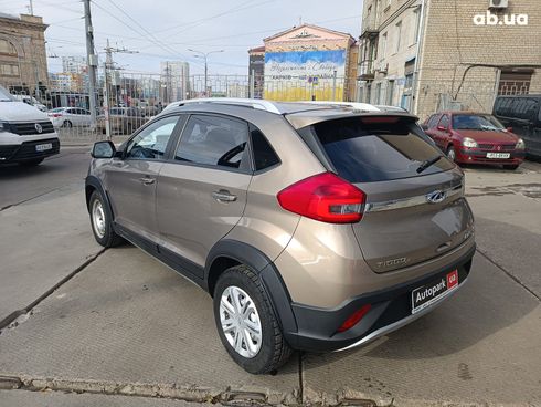 Chery Tiggo 2020 бежевый - фото 4