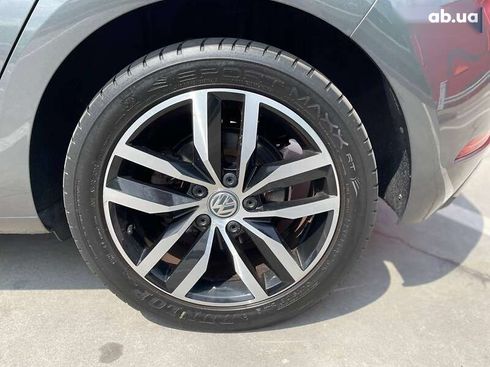 Volkswagen e-Golf 2019 - фото 14