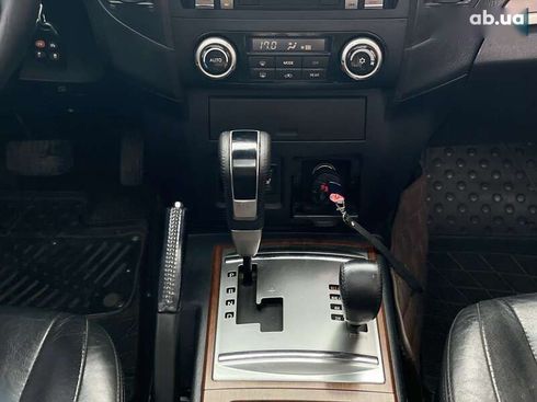 Mitsubishi Pajero Wagon 2008 - фото 19