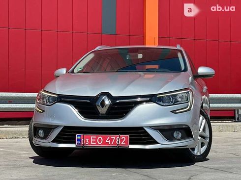 Renault Megane 2017 - фото 16