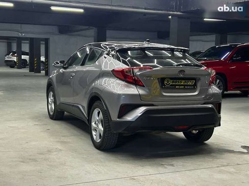 Toyota C-HR 2016 - фото 4