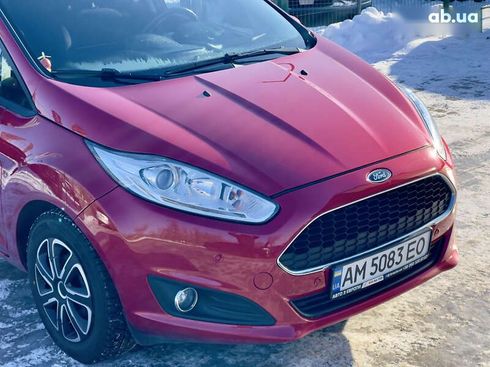 Ford Fiesta 2016 - фото 15