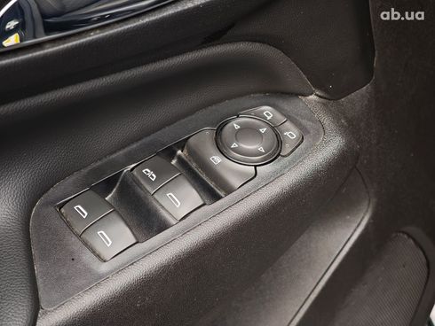 Chevrolet Equinox 2017 серый - фото 20