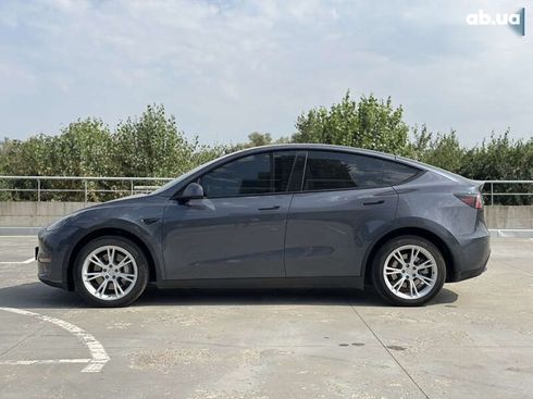 Tesla Model Y 2022 - фото 7