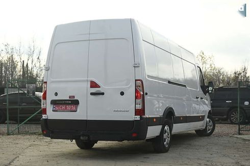Renault Master 2020 - фото 15