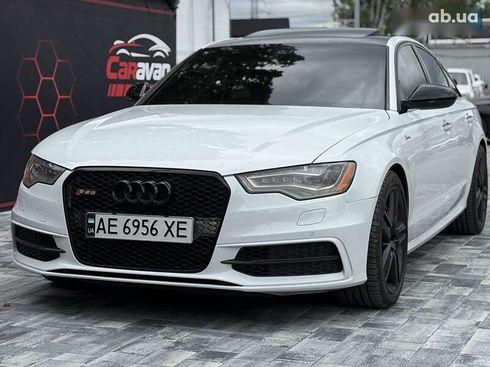 Audi A6 2014 - фото 16