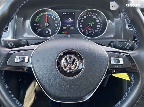 Volkswagen e-Golf 2020 - фото 27