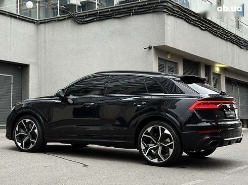 Audi RS Q8 2020 - фото 24