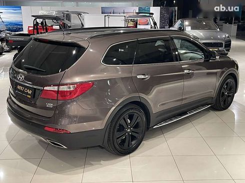 Hyundai Grand Santa Fe 2015 - фото 12