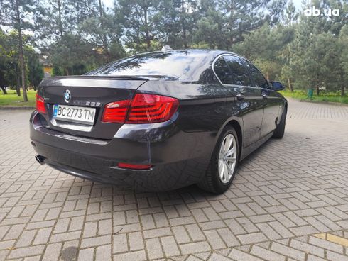 BMW 5 серия 2015 серый - фото 14