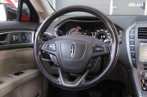 Lincoln MKZ 2016 - фото 16