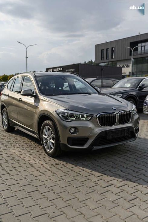 BMW X1 2018 - фото 8