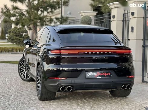 Porsche Cayenne Coupe 2024 - фото 13