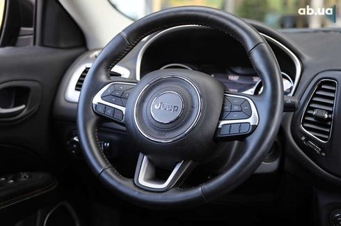 Jeep Compass 2017 - фото 13